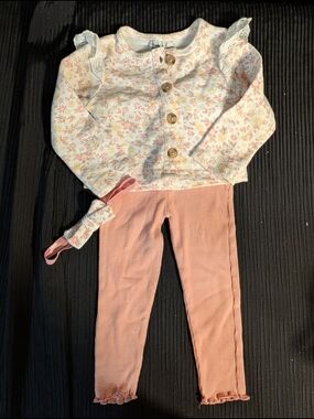 Nicole Miller Floral Button Cardigan with Pink Ribbed Leggings